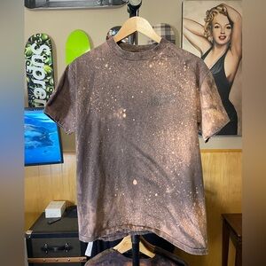Mens “Injectected Fire and Fury” Vintage single stitch custom bleach spray shirt